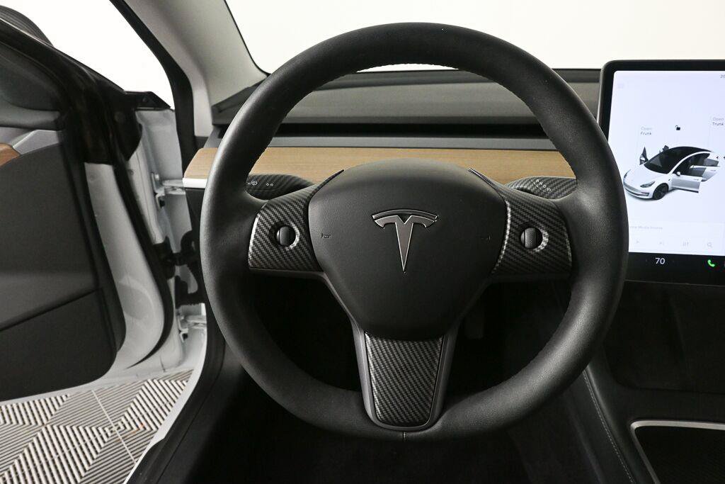 Used 2021 Tesla Model 3 Long Range AWD/4WD image 2