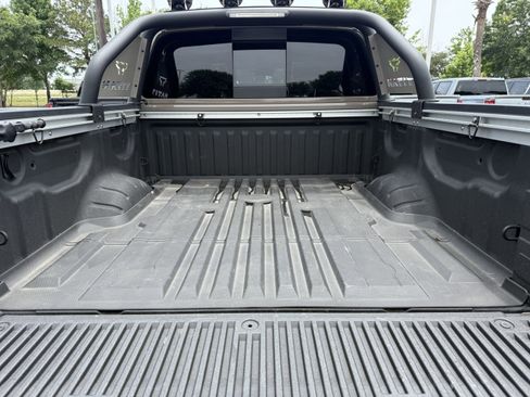 Used 2023 Nissan Titan PRO-4X w/ Pro-4x Utility Package AWD/4WD image 30