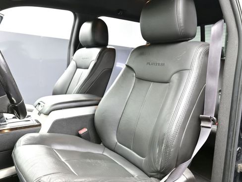 Used 2014 Ford F150 Platinum image 15