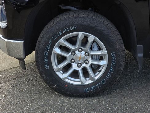 New 2026 Chevrolet Silverado 1500 LT w/ Protection Package AWD/4WD image 9