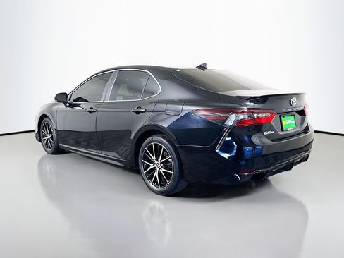 Used 2023 Toyota Camry SE FWD image 7