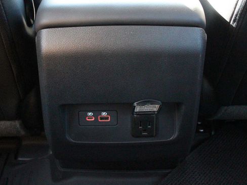 Used 2023 Nissan Frontier SV w/ SV Premium Package AWD/4WD image 30