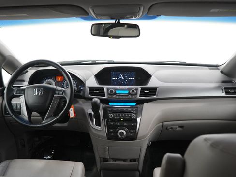 Used 2012 Honda Odyssey Touring image 14