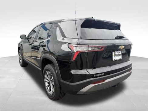 Certified 2025 Chevrolet Equinox LT w/ Safety and Technology Package FWD image 10
