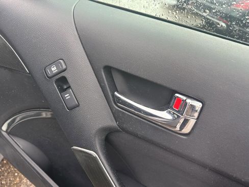 Used 2010 Hyundai Genesis 2.0T image 22