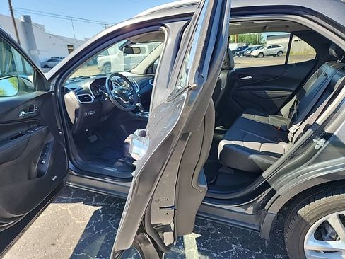Used 2018 Chevrolet Equinox Premier AWD/4WD image 10
