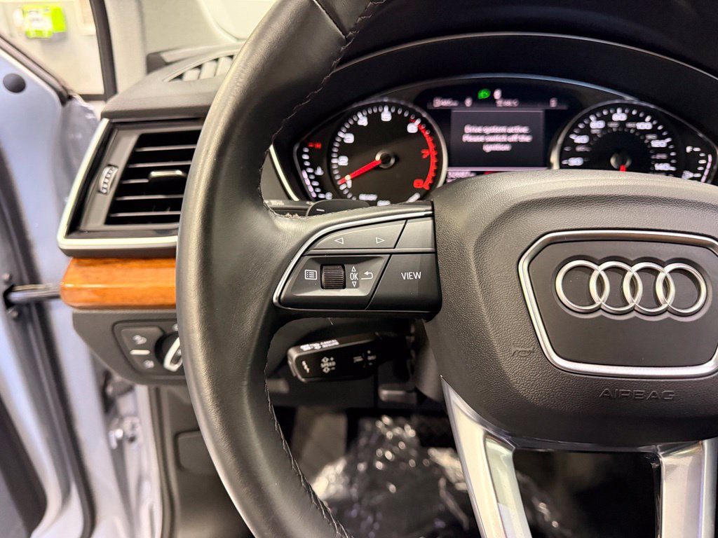 Used 2023 Audi Q5 2.0T Premium w/ Convenience Package AWD/4WD image 13