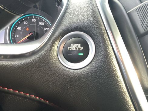 Certified 2024 Chevrolet Traverse RS image 13