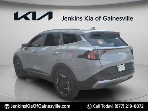 New 2026 Kia Sportage EX image 5