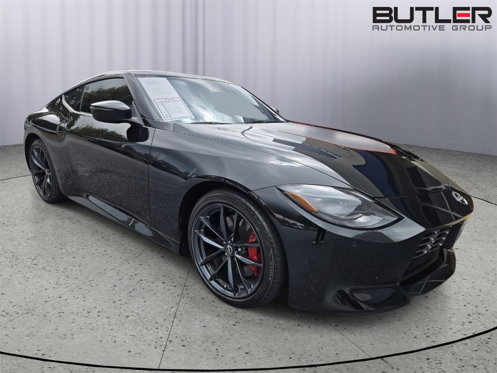 Used 2024 Nissan Z Performance w/ Floor Mat Package RWD image 2