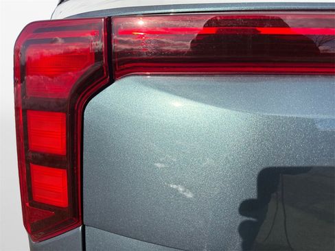 New 2026 Kia Carnival SX w/ SX Dark Edition Package image 20