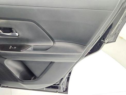 Certified 2026 Nissan Kicks SV FWD image 27