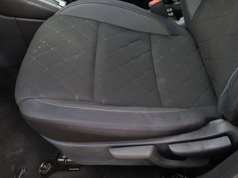 Used 2018 Nissan Kicks SV FWD image 20