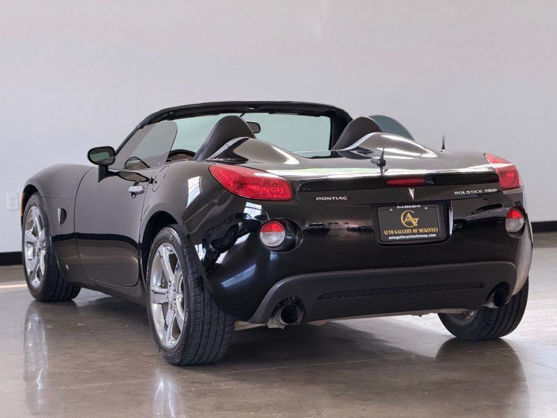 Used 2008 Pontiac Solstice GXP w/ Premium Package RWD image 7