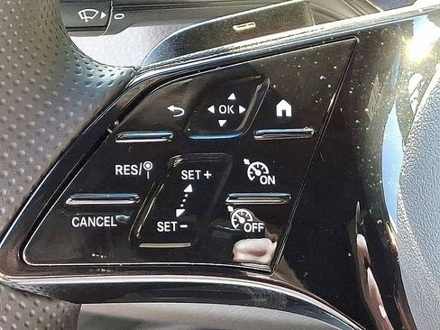 Used 2025 Mercedes-Benz Sprinter 2500 image 19