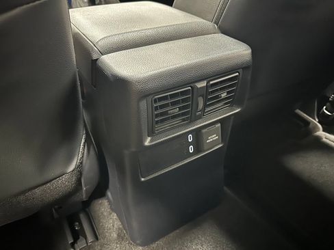Used 2026 Toyota 4Runner TRD Off-Road Premium AWD/4WD image 49