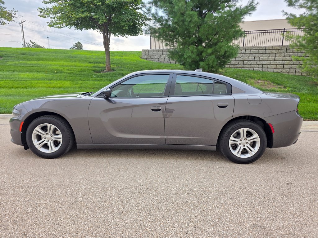 Used 2023 Dodge Charger SXT RWD image 6