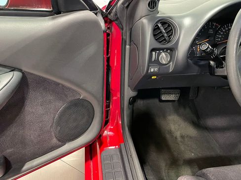 Used 1998 Pontiac Firebird Formula w/ Opt Pkg image 51