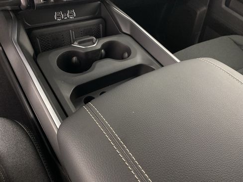 New 2026 RAM 2500 Big Horn AWD/4WD image 28