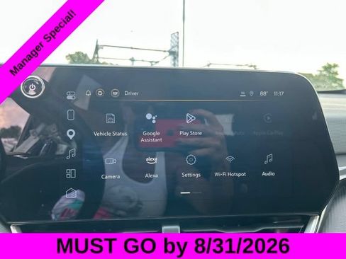 Used 2025 Chevrolet Equinox LT w/ Safety and Technology Package FWD image 22