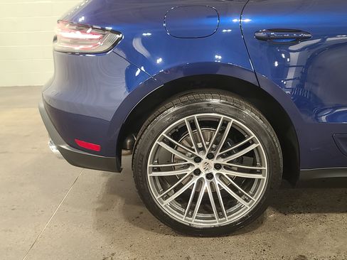 New 2026 Porsche Macan image 36