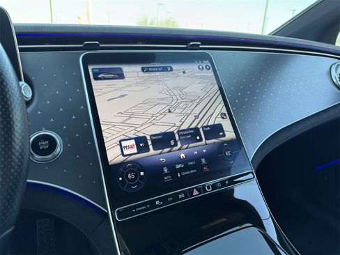 Used 2022 Mercedes-Benz EQS 450+ Sedan image 16