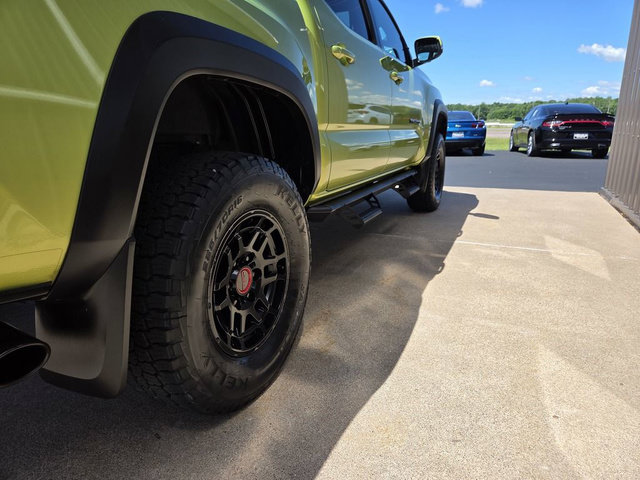 Used 2022 Toyota Tacoma TRD Pro AWD/4WD image 11