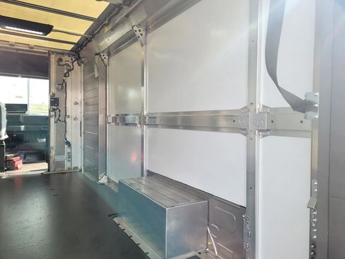 New 2025 Chevrolet Brightdrop 600 w/ Battery Pack, Max Range image 13