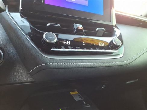 Used 2024 Toyota Corolla XSE image 15