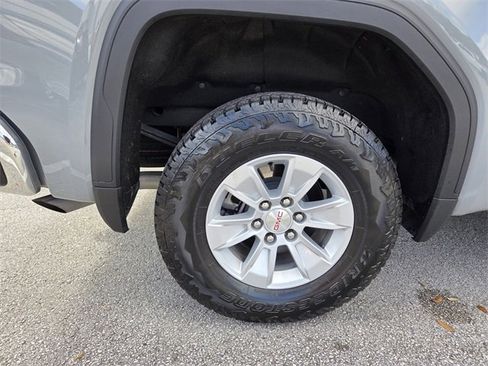 Certified 2024 GMC Sierra 1500 Pro w/ Pro Value Package image 19