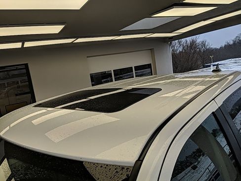 Used 2016 RAM 1500 Laramie Longhorn w/ Convenience Group image 12