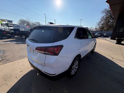 Used 2022 Chevrolet Equinox LT FWD image 4