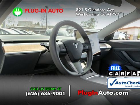 Used 2023 Tesla Model 3 Standard Range image 5