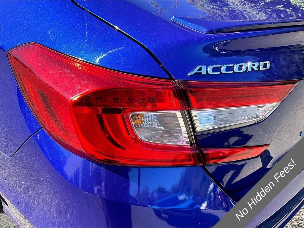 Used 2018 Honda Accord Sport image 23