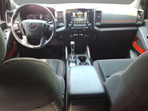 Used 2023 Nissan Frontier PRO-4X w/ Pro Convenience Package AWD/4WD image 7