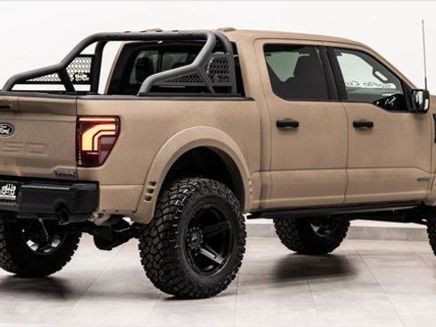 Used 2025 Ford F150 Lariat AWD/4WD image 8