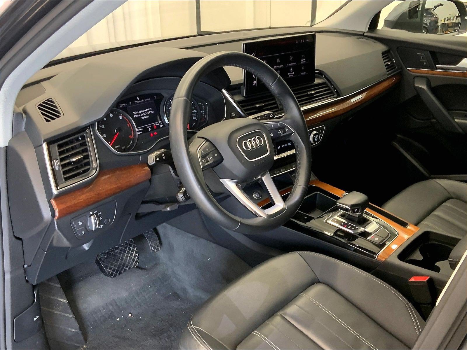 Certified 2023 Audi Q5 2.0T Premium w/ Convenience Package AWD/4WD image 13