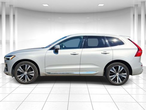 Used 2023 Volvo XC60 B5 Plus w/ Climate Package AWD/4WD image 6