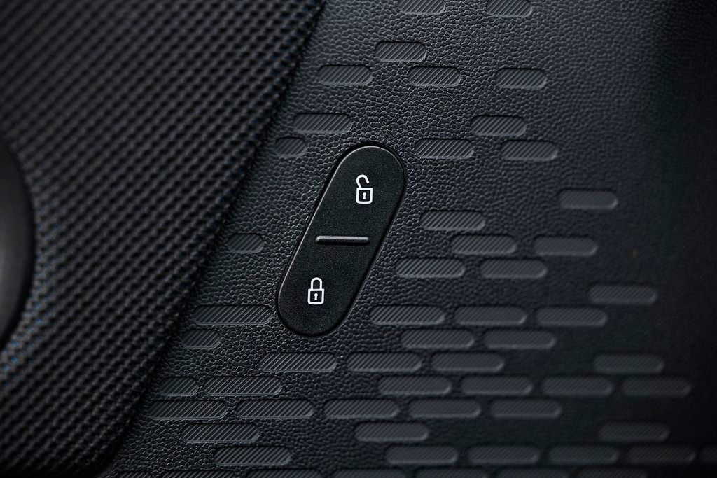 New 2026 MINI Cooper 2-Door Hardtop FWD image 16