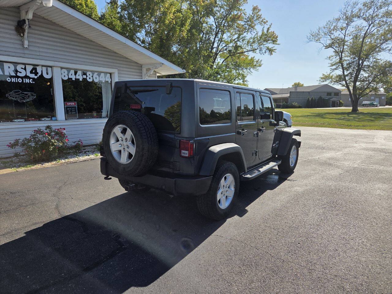 Used 2017 Jeep Wrangler Unlimited Sport w/ Quick Order Package 24S AWD/4WD image 8