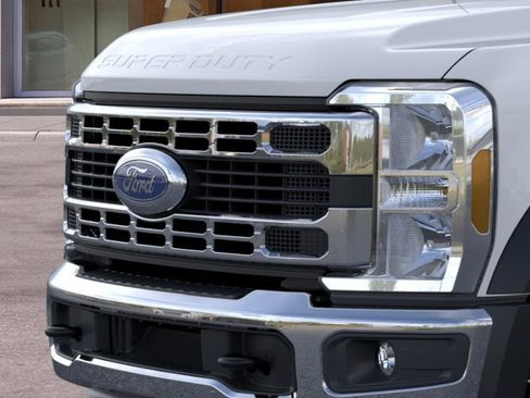 New 2026 Ford F550 2WD Regular Cab Super Duty image 17