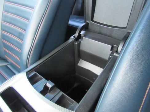 Used 2022 Ford Edge SEL w/ Sport Appearance Package image 53