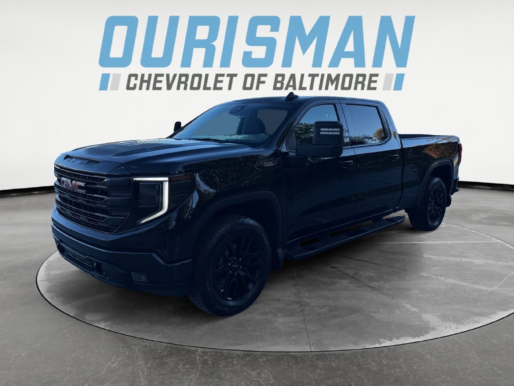 Used 2025 GMC Sierra 1500 Elevation w/ Preferred Package AWD/4WD image 2