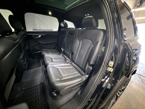Used 2022 Audi Q7 3.0T Prestige AWD/4WD image 27