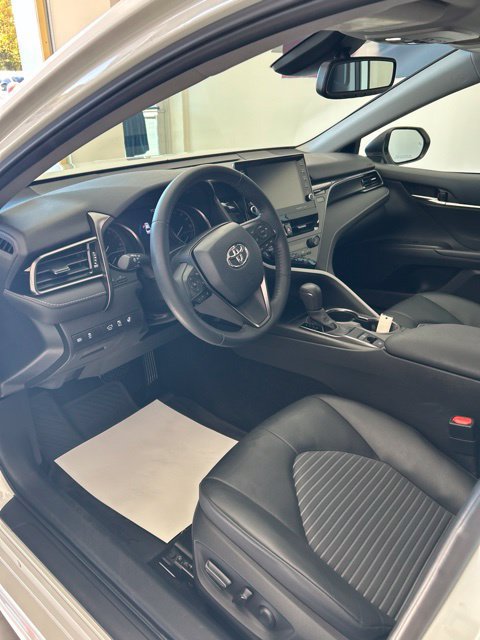 Used 2021 Toyota Camry SE w/ Cold Weather Package AWD/4WD image 8