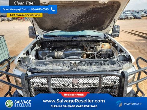 Used 2023 Chevrolet Silverado 2500 Custom w/ Custom Convenience Package AWD/4WD image 15