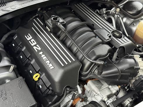 Used 2016 Dodge Charger SRT w/ Harman/Kardon Audio Group image 14