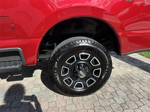 Used 2024 Ford F350 Platinum w/ FX4 Off-Road Package image 19