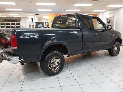 Used 2003 Ford F150 XL AWD/4WD image 10