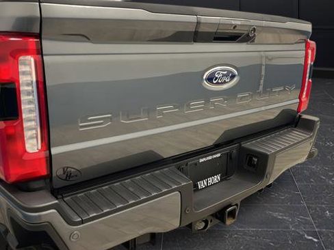 Used 2024 Ford F250 Lariat w/ Sport Appearance Package AWD/4WD image 45